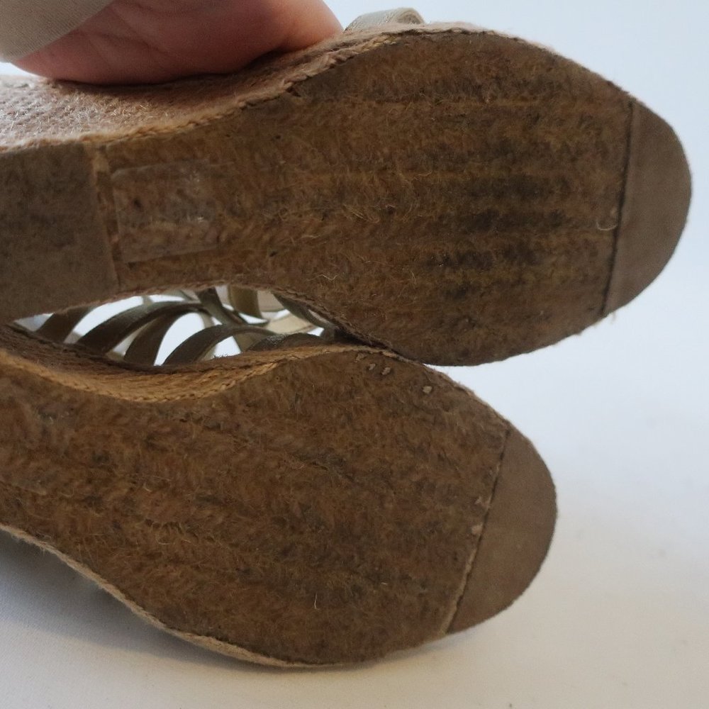 ANDRE ASSOUS STRAP ESPADRILLE WEDGE HEEL SANDAL 9* - Picture 10 of 10